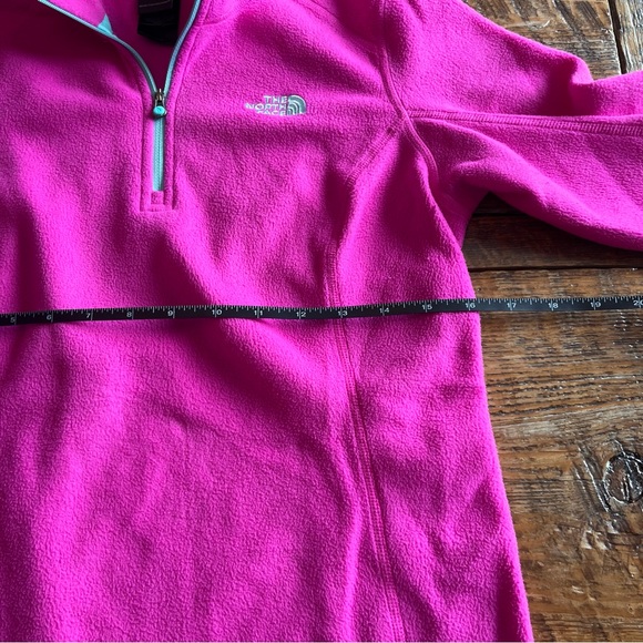 Pink North Face fleece pullover - Small - Picture 5 of 7